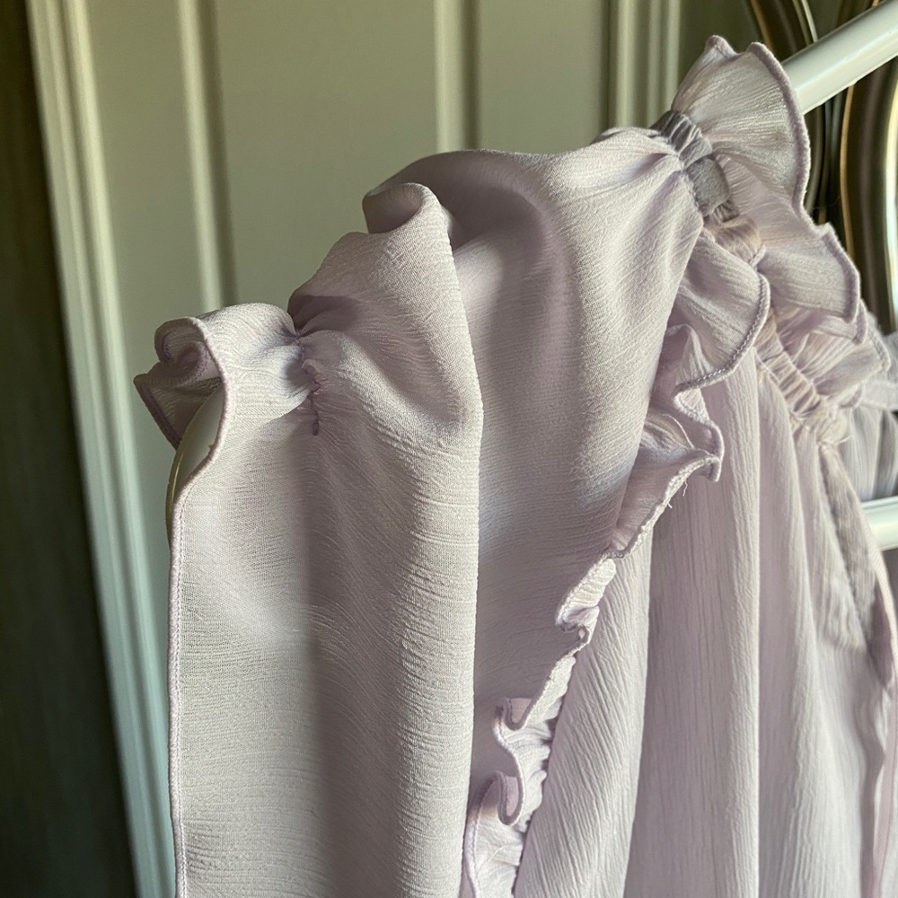blouse - Picture 3 of 5